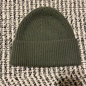 Lululemon ribbed beanie
